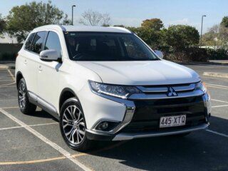 2017 Mitsubishi Outlander ZK MY18 LS AWD White 6 Speed Constant Variable Wagon.