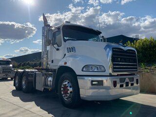 2018 Mack Granite GRANITE Truck White Prime Mover.