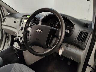2009 Hyundai iLOAD TQ-V White 5 speed Manual Van