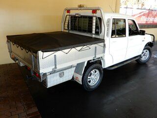 2013 Mahindra Pik-Up S5 11 Upgrade (4x4) White 5 Speed Manual Dual Cab Chassis
