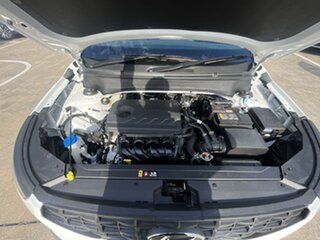 2023 Hyundai Venue QX.V5 MY23 Atlas White/black 6 Speed Automatic Wagon