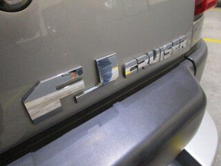 2012 Toyota FJ Cruiser GSJ15R Grey 5 Speed Automatic Wagon