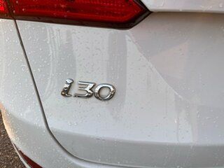 2015 Hyundai i30 GD Active Tourer White 6 Speed Sports Automatic Wagon