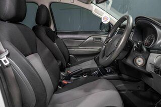 2015 Mitsubishi Triton MQ MY16 GLX (4x4) White 6 Speed Manual Dual Cab Chassis