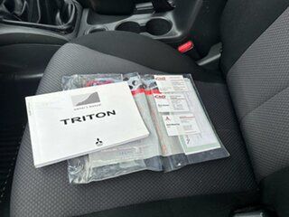 2016 Mitsubishi Triton MQ MY17 GLX 4x2 White 6 Speed Manual Cab Chassis