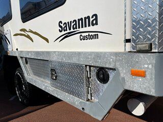 2017 Rhino Savanna Custom Caravan