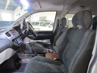 2005 Mitsubishi Delica ACTIVE FIELD Silver Van