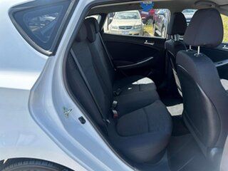 2016 Hyundai Accent RB4 MY16 Active White 6 Speed CVT Auto Sequential Hatchback
