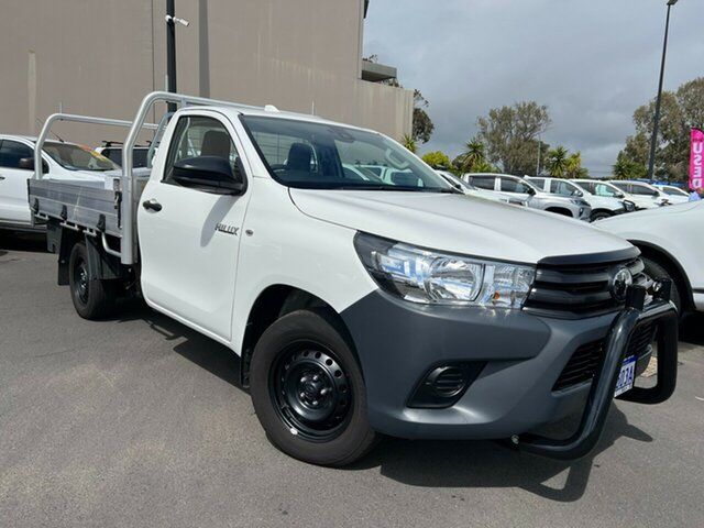 Used Toyota Hilux TGN121R Workmate 4x2 East Bunbury, 2022 Toyota Hilux TGN121R Workmate 4x2 White 5 Speed Manual Cab Chassis