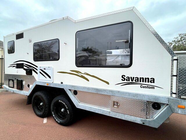 Used St James, 2017 Rhino Savanna Custom Caravan