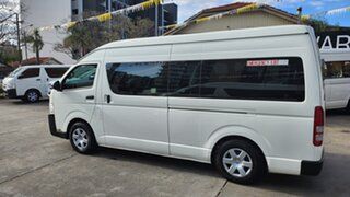 2017 Toyota HiAce TRH223R MY16 Commuter White 6 Speed Automatic Bus.