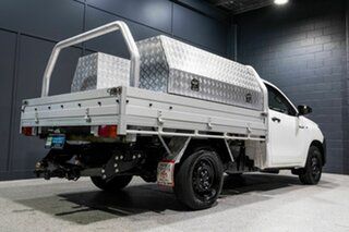 2018 Toyota Hilux GUN122R MY17 Workmate White 5 Speed Manual Cab Chassis