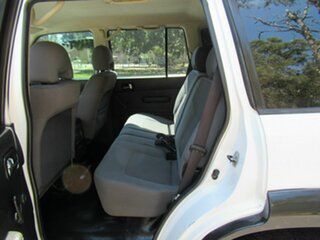 2009 Nissan Patrol GU 6 MY08 DX White 5 Speed Manual Wagon