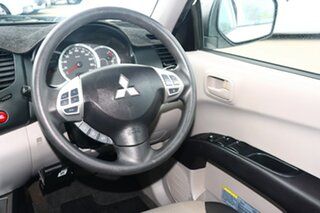 2014 Mitsubishi Triton MN MY15 GLX Double Cab White 4 Speed Sports Automatic Utility