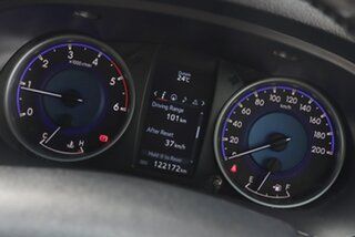 2018 Toyota Hilux GUN126R SR5 Double Cab Crystal Pearl 6 Speed Manual Utility