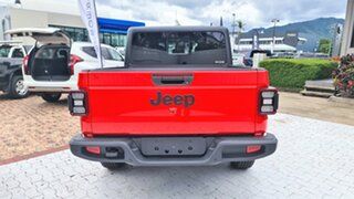 2022 Jeep Gladiator JT MY22 Night Eagle Pick-up Firecracker Red 8 Speed Automatic Utility