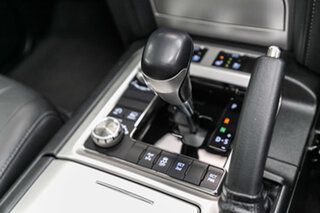 2017 Toyota Landcruiser VDJ200R Sahara Blizzard 6 Speed Sports Automatic Wagon