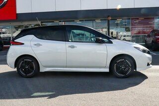 2023 Nissan Leaf ZE1 MY23 Ivory Pearl & Black Roof 1 Speed Reduction Gear Hatchback.