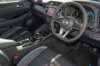 2023 Nissan Leaf ZE1 MY23 Ivory Pearl & Black Roof 1 Speed Reduction Gear Hatchback