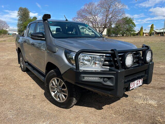 Pre-Owned Toyota Hilux GUN126R SR Double Cab Oakey, 2018 Toyota Hilux GUN126R SR Double Cab Silver Sky 6 Speed Sports Automatic Utility