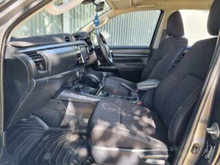 2019 Toyota Hilux Hilux 4x4 SR 2.8L T Diesel Manual Double Cab C/C Graphite Manual Dual Cab Chassis