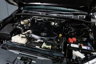 2017 Toyota Hilux GUN126R SR5 (4x4) Black 6 Speed Automatic Dual Cab Utility