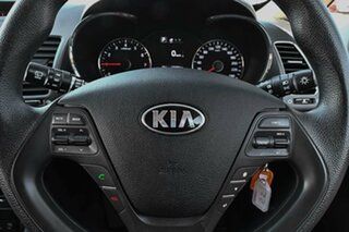 2017 Kia Cerato YD MY18 S White 6 Speed Sports Automatic Hatchback
