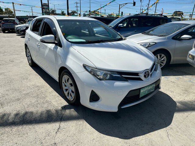 Used Toyota Corolla ZRE182R Ascent Sport S-CVT Maidstone, 2013 Toyota Corolla ZRE182R Ascent Sport S-CVT White 7 Speed Constant Variable Hatchback