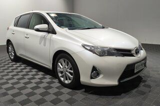 2013 Toyota Corolla ZRE182R Ascent Sport White 6 speed Manual Hatchback.