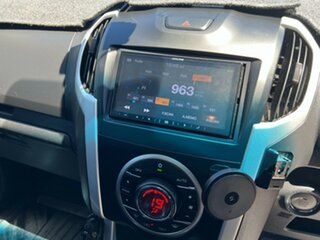 2016 Isuzu D-MAX MY15.5 LS-Terrain Crew Cab Silver 5 Speed Sports Automatic Utility
