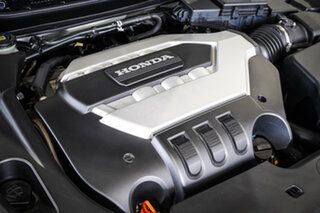 2013 Honda Legend 4th Gen MY12 White 6 Speed Sports Automatic Sedan