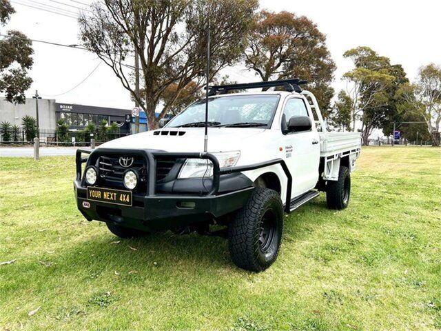 Used Toyota Hilux KUN26R MY12 Workmate (4x4) Ferntree Gully, 2012 Toyota Hilux KUN26R MY12 Workmate (4x4) White 5 Speed Manual Cab Chassis