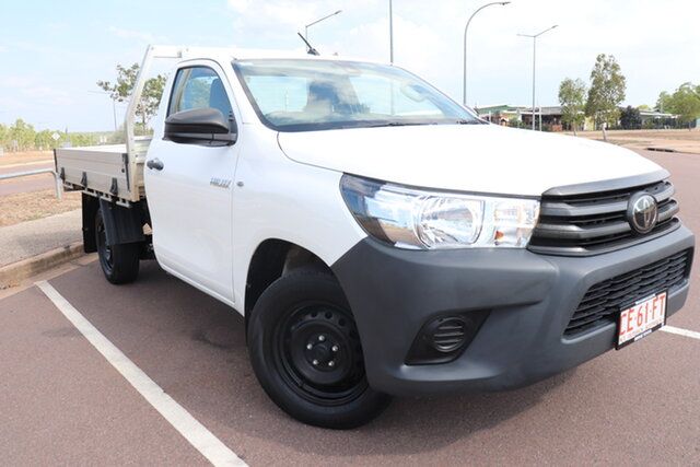 Pre-Owned Toyota Hilux TGN121R Workmate 4x2 Palmerston, 2020 Toyota Hilux TGN121R Workmate 4x2 Glacier White 5 Speed Manual Cab Chassis