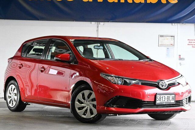 Used Toyota Corolla ZRE182R Ascent S-CVT Laverton North, 2016 Toyota Corolla ZRE182R Ascent S-CVT Red 7 Speed Constant Variable Hatchback