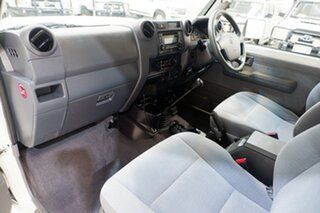 2017 Toyota Landcruiser VDJ79R GXL White 5 Speed Manual Cab Chassis