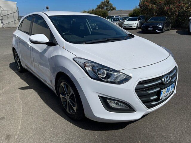 Used Hyundai i30 GD4 Series II MY17 Active X Devonport, 2016 Hyundai i30 GD4 Series II MY17 Active X White 6 Speed Sports Automatic Hatchback