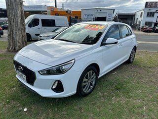 2017 Hyundai i30 PD MY18 Active White 6 Speed Sports Automatic Hatchback.