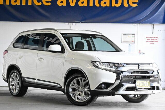 Used Mitsubishi Outlander ZL MY20 ES 2WD ADAS Laverton North, 2019 Mitsubishi Outlander ZL MY20 ES 2WD ADAS White 6 Speed Constant Variable Wagon