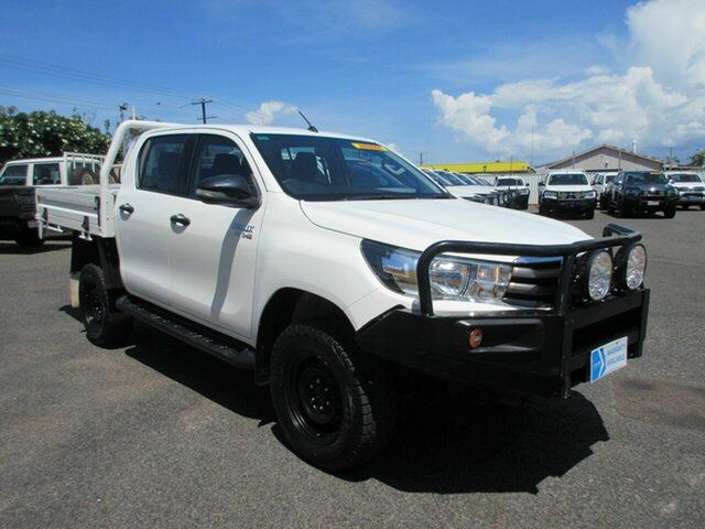 Used Toyota Hilux GUN126R SR Double Cab Winnellie, 2017 Toyota Hilux GUN126R SR Double Cab White 6 Speed Sports Automatic Utility