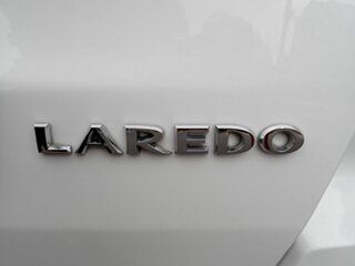 2013 Jeep Grand Cherokee WK MY14 Laredo (4x2) White 8 Speed Automatic Wagon
