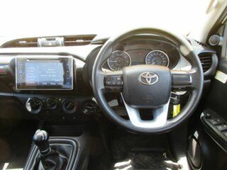 2017 Toyota Hilux GUN126R SR White 6 Speed Manual Dual Cab