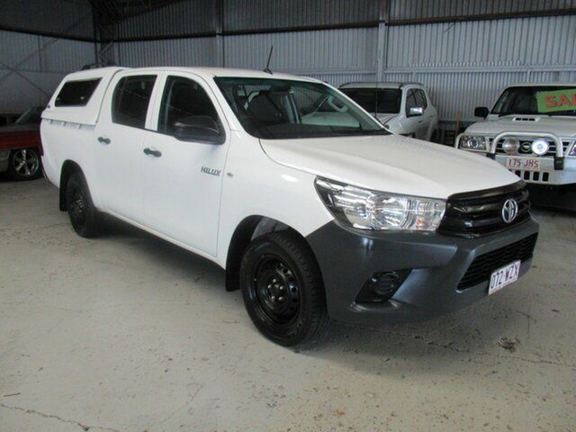 Used Toyota Hilux TGN121R Workmate Double Cab 4x2 Slacks Creek, 2017 Toyota Hilux TGN121R Workmate Double Cab 4x2 White 6 Speed Sports Automatic Utility