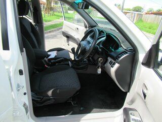 2012 Mitsubishi Triton MN MY12 GLX-R Double Cab White 5 Speed Manual Utility