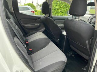2017 Mitsubishi Triton MQ MY17 GLX Double Cab White 6 Speed Manual Cab Chassis