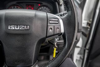 2016 Isuzu D-MAX MY17 SX White 6 Speed Manual Cab Chassis
