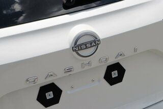 2023 Nissan Qashqai J12 MY23 Ti X-tronic Ivory Pearl & Black Roof 1 Speed Constant Variable Wagon