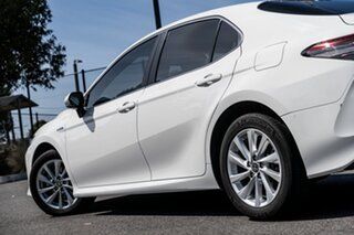 2021 Toyota Camry Hybrid Glacier White Sedan