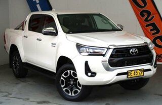 2022 Toyota Hilux Crystal Pearl Automatic Dual Cab
