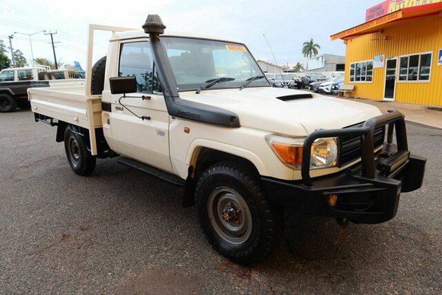 Used Toyota Landcruiser VDJ79R Workmate Winnellie, 2016 Toyota Landcruiser VDJ79R Workmate White 5 Speed Manual Cab Chassis