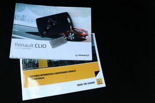 2016 Renault Clio IV B98 Authentique Black 5 Speed Manual Hatchback.